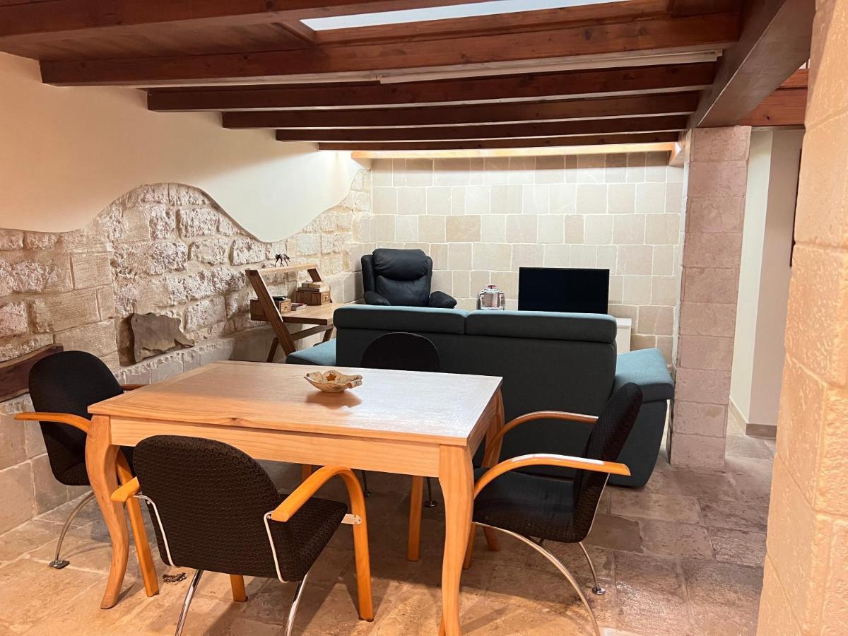 Trullo Titina Apartment Bari Exterior photo